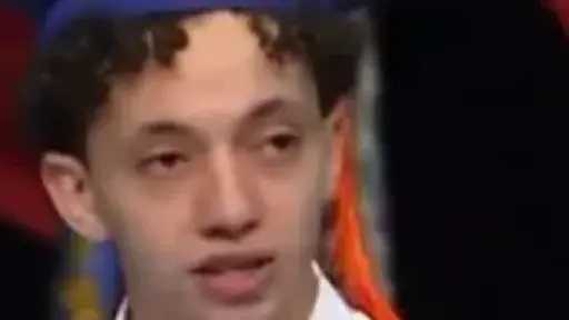 طالب يتخرج بـ3 شهادات بكالوريوس من جامعة أمريكية