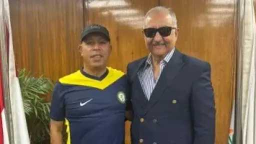 البنك الأهلى يجدد الثقة فى بدر رجب رئيسا لقطاع الناشئين
