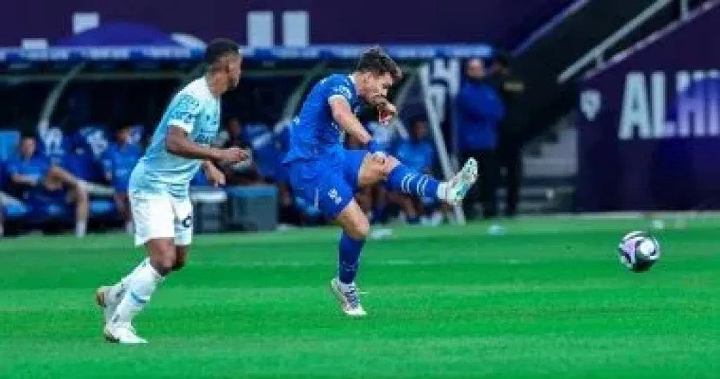 الهلال يحتل وصافة الدوري 