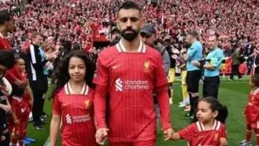 محمد صلاح: جماهير ليفربول منحت ابنتي مكة حبا لن تنساه أبدا