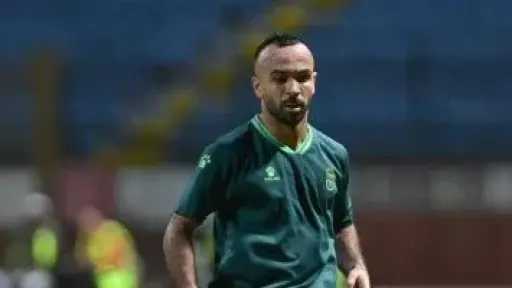 الأهلي يُخطر أفشة بإغلاق عروض الصيف والعودة بعد انتهاء الإعارة للاتحاد