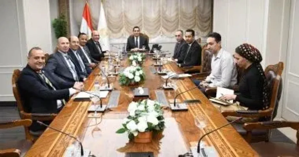 وزير الشباب والرياضة 