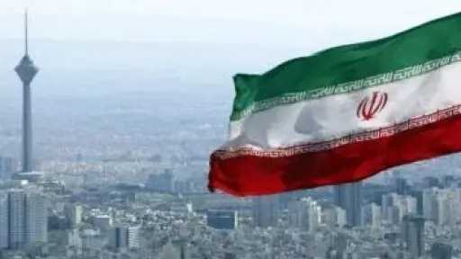 حريق فى مبنى إدارى بمطار الإمام الخمينى فى طهران