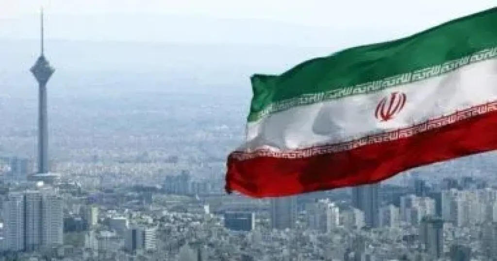 إيران 