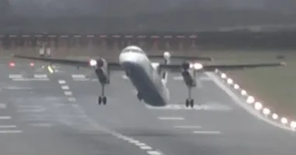 شلل تام بمطارات بلجيكا