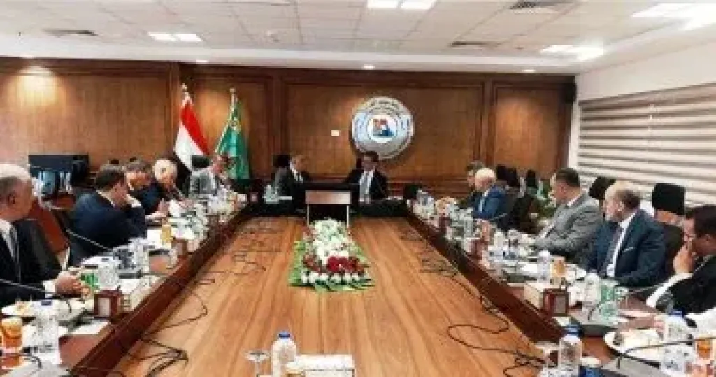 إقامة منطقة إستثمارية للنباتات الطبية والعطرية