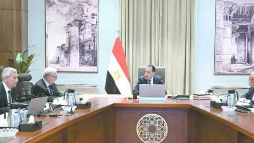 تطوير شامل لشركات الأدوية وتعظيم الاستفادة من امكانياتها