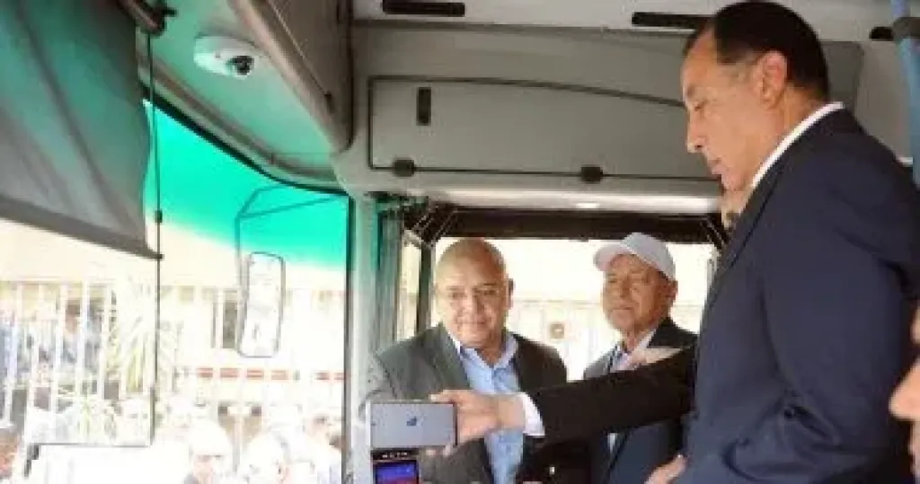 بدأ رئيس مجلس الوزراء