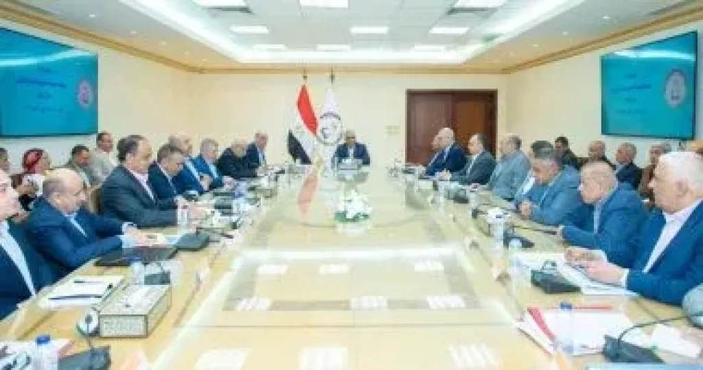 وزير الإنتاج الحربى