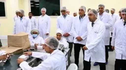 رئيس الوزراء يتفقد مصنع جلوبال أدفانسد للأدوية