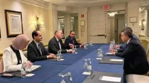 مصر واليونان تبحثان تعزيز الشراكة الاستراتيجية في مجالات الطاقة