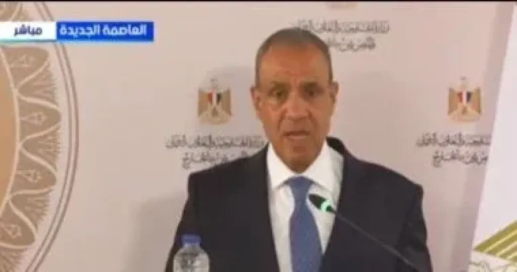 وزير الخارجية: 