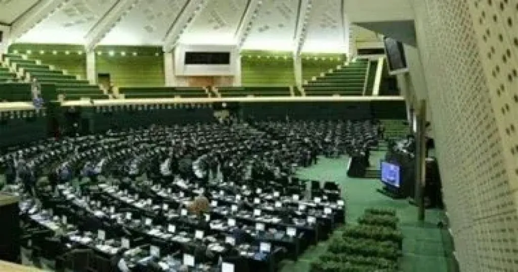 رئيس لجنة الأمن القومي بالبرلمان الإيراني