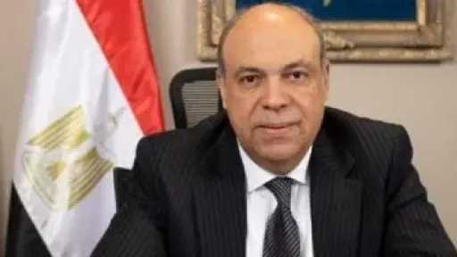 وزير الطيران المدني ينعى ضحية حادث طائرة تدريب بمطار 6 أكتوبر.. وفتح تحقيق
