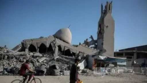 استشهاد 4 فلسطينيين في قصف إسرائيلي على مخيم جباليا شمال غزة