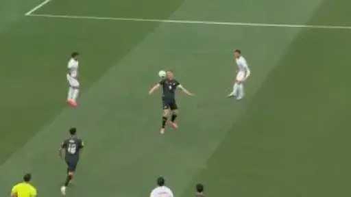 لاعب نيوزيلندا: مباراتنا مع مصر ستكون صعبة.. ولديهم لاعبون مميزون