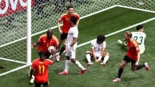 صحف بلجيكا تعترف: لوكاكو أنقذنا من هزيمة محققة أمام منتخب مصر