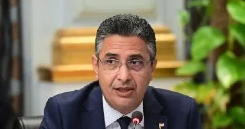 وزير التموين