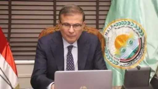 وزير الزراعة: خطوات جادة فى إنتاج الأسمدة الحيوية والعضوية الصديقة للبيئة