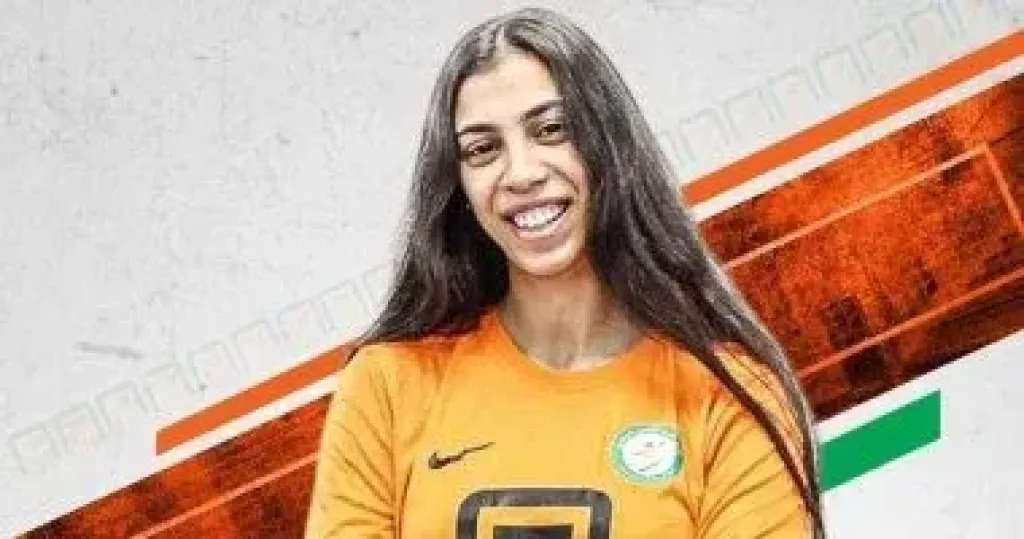 طائرة البنك الأهلي