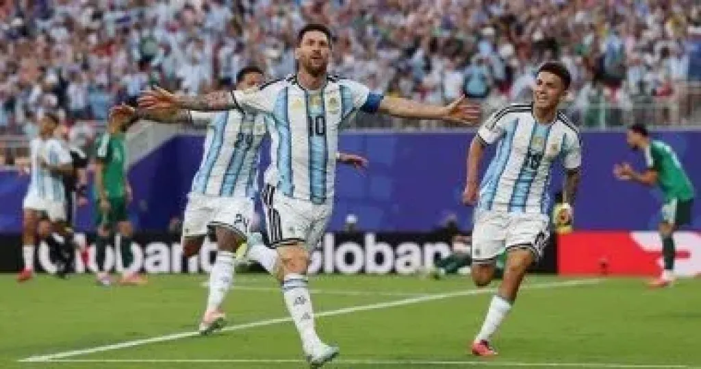 هاتريك ميسي 