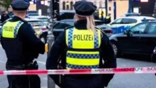 وفاة طفلة بعد نسيانها فى سيارة بدرجة حرارة 50