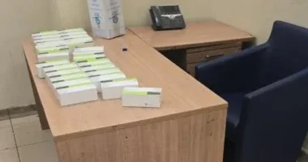 جمارك مطار القاهرة 