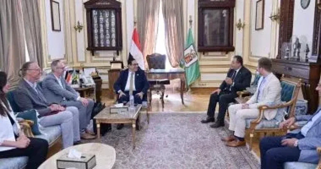 رئيس جامعة القاهرة 