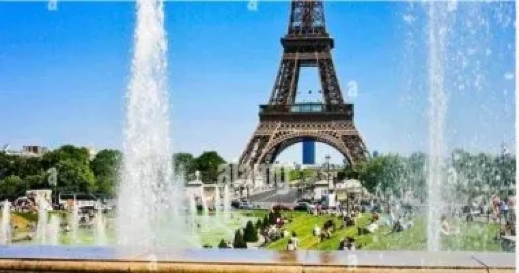 فرنسا