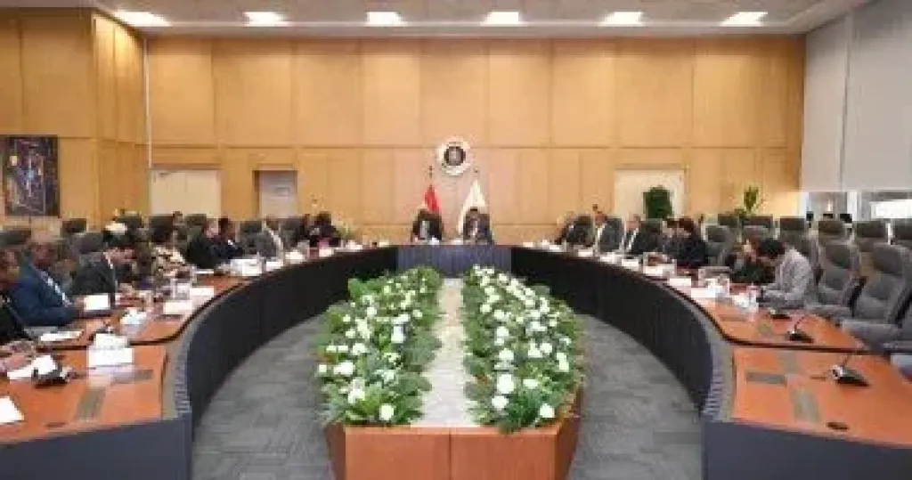 وزير الصناعة: