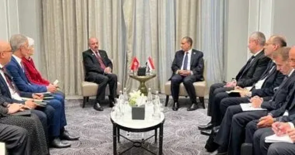 وزير الخارجية