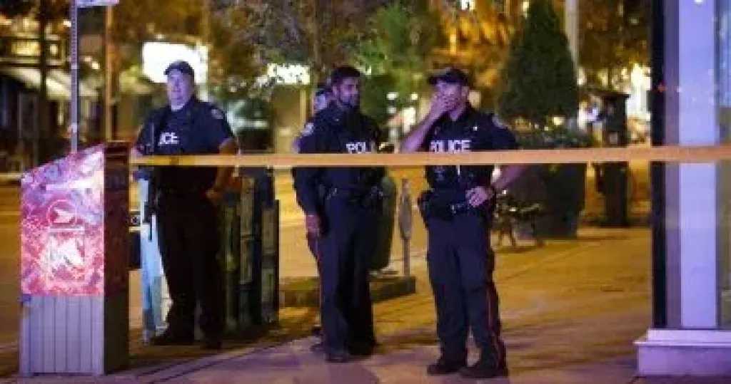 هيئة البث الكندية: إصابة ضابط في حادث إطلاق نار بمونتريال