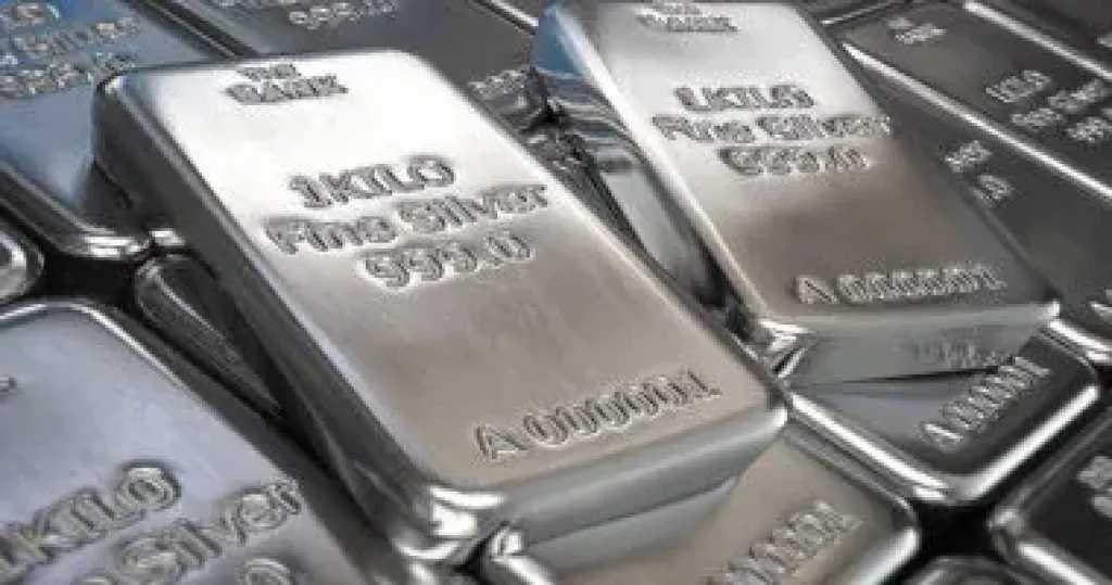 الفضة تخسر أكثر من 7% خلال أسبوع.. وعيار 999 يتراجع إلى 104 جنيهات
