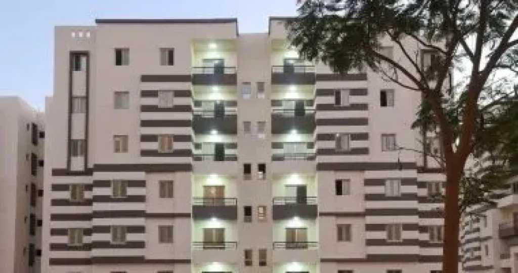 وزيرة الإسكان تتابع تنفيذ مشروعات «سكن لكل المصريين» بعدد من المدن الجديدة