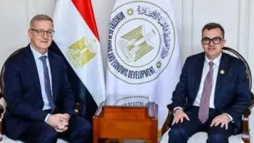 وزير التخطيط يبحث مع سفير أيرلندا تعزيز التعاون فى مجالات ”الاقتصاد الأخضر”