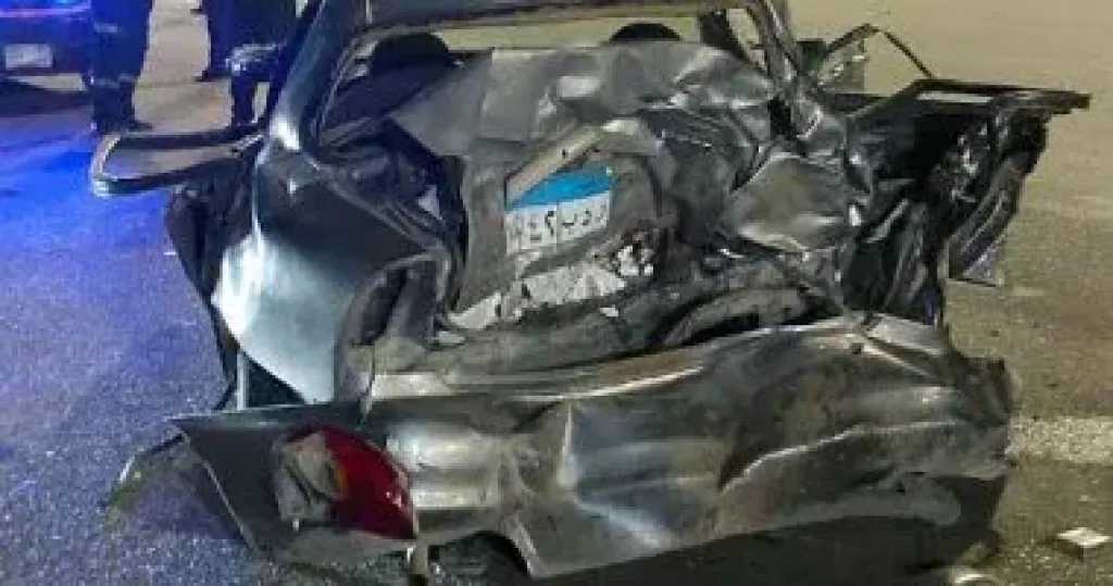 وفاة مأمور مركز شرطة إدفو وإصابة أسرته فى حادث سير على طريق بالقصير