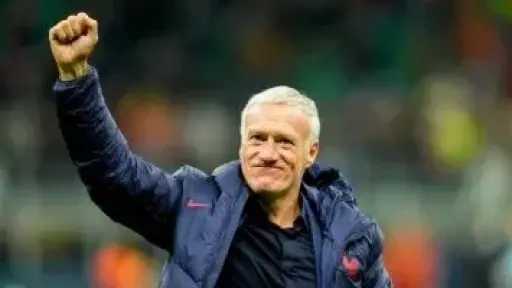 ديشامب يعتلي عرش مدربي كأس العالم