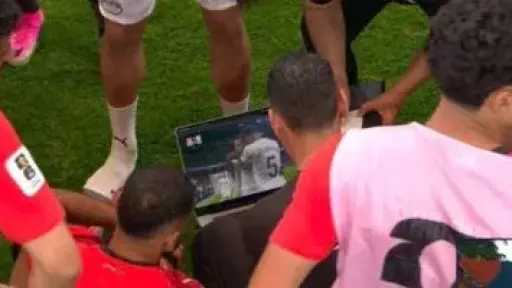 استعان لاعبو منتخب مصر بمقطع فيديو لدراسة الحارس الأسترالي مات رايان.