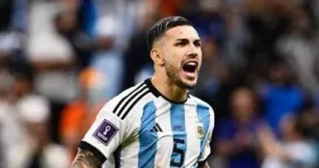 لاعب الأرجنتين: 