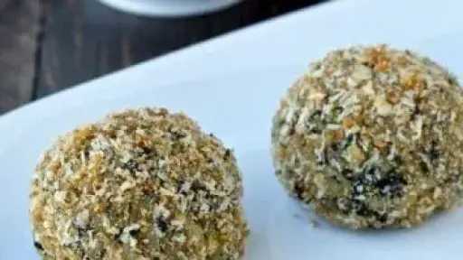 طريقة عمل كرات الأرز بالكريمة والسبانخ فى الفرن