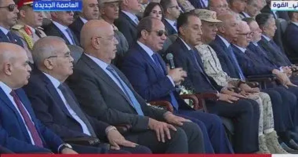 الرئيس السيسي: 