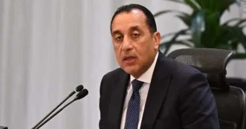 رئيس الوزراء يشهد توقيع اتفاقية تأسيس شركة مواصلات مدن مصر