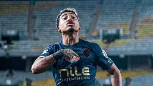 خوان بيزيرا يهدد الزمالك بـ«البطاقة المؤقتة» لإتمام انتقاله إلى أهلي دبي