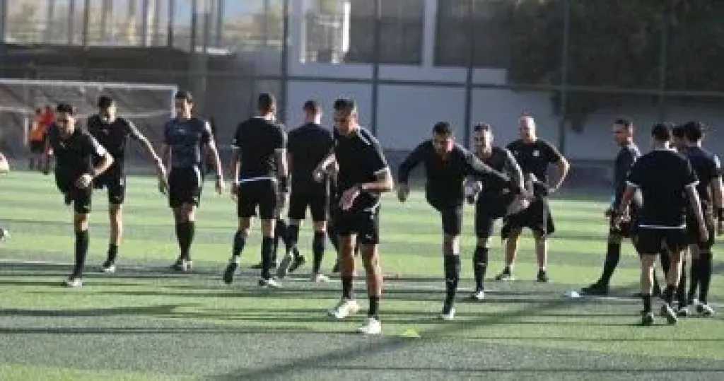 اتحاد الكرة يُحيل 3 حكام للتحقيق بسبب مشادة مع المعد البدنى