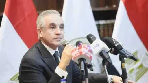 يطبق 1 أكتوبر.. وزير العدل يصدر قرارا بتنظيم إعلان المتقاضين هاتفيا وإلكترونيا