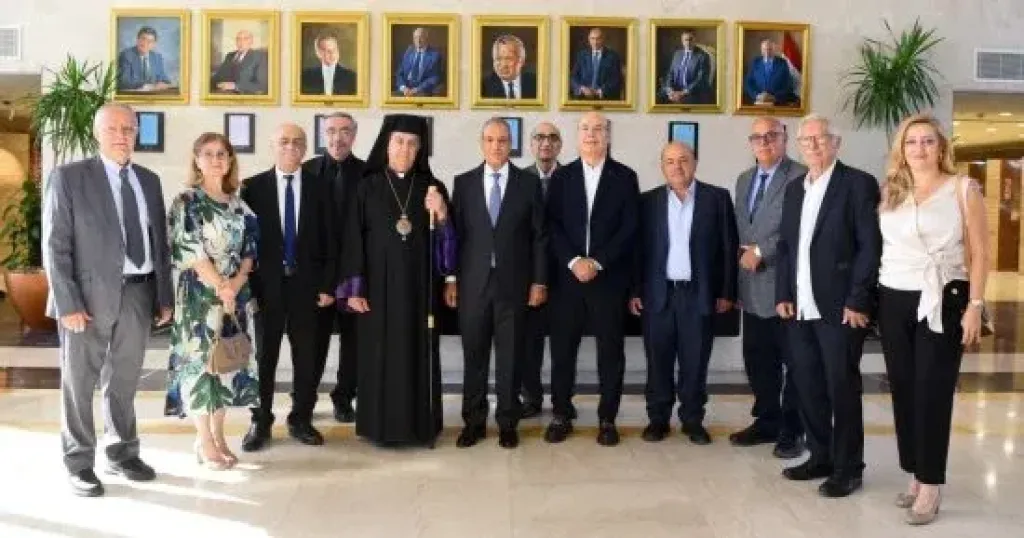 وزير الخارجية 