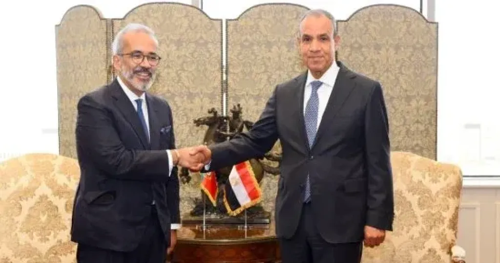 وزير الخارجية 