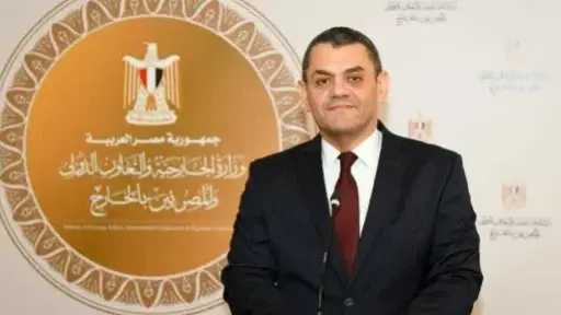 وزير الخارجية يصدر قرارا بتعيين السفير نادر زكى متحدثا رسميا باسم الوزارة