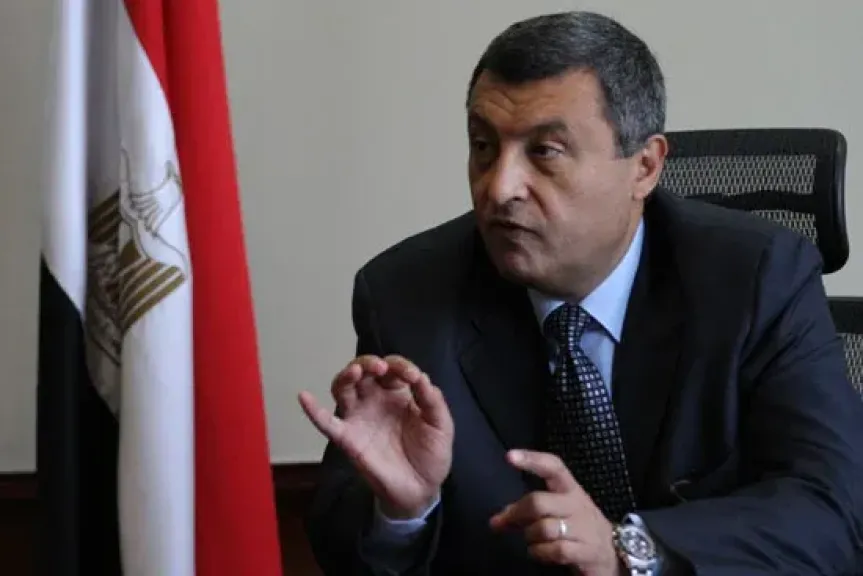 أسامة كمال: 