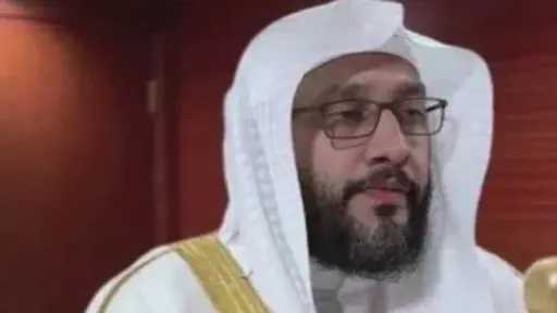 وفاة مؤذن المسجد الحرام الشيخ إبراهيم المدنى.. تفاصيل رحلته مع أذان الفجر